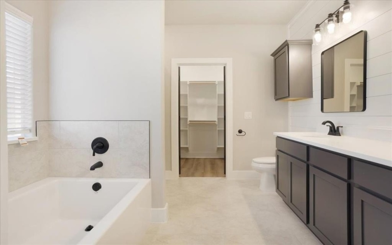 504 Courtney Drive, Sherman, TX 75092, 3 Bedrooms Bedrooms, ,2 BathroomsBathrooms,Residential,For Sale,504 Courtney Drive,0,21195858