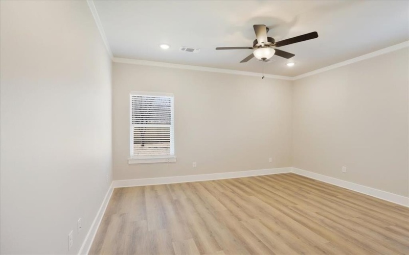 504 Courtney Drive, Sherman, TX 75092, 3 Bedrooms Bedrooms, ,2 BathroomsBathrooms,Residential,For Sale,504 Courtney Drive,0,21195858