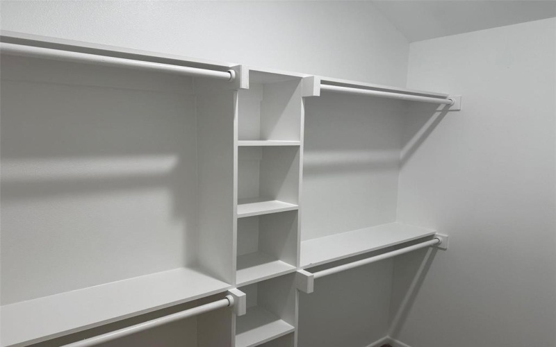 1819 Boxwood Drive, Sherman, TX 75092, 3 Bedrooms Bedrooms, ,2 BathroomsBathrooms,Residential,For Sale,1819 Boxwood Drive,0,21196216