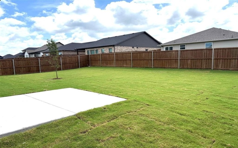 1819 Boxwood Drive, Sherman, TX 75092, 3 Bedrooms Bedrooms, ,2 BathroomsBathrooms,Residential,For Sale,1819 Boxwood Drive,0,21196216