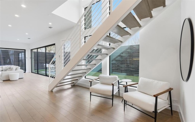 3633 Thedford Avenue, Dallas, TX 75209, 2 Bedrooms Bedrooms, ,2 BathroomsBathrooms,Residential,For Sale,3633 Thedford Avenue,0,21196319