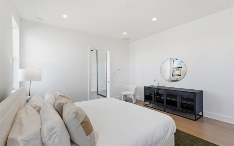 3633 Thedford Avenue, Dallas, TX 75209, 2 Bedrooms Bedrooms, ,2 BathroomsBathrooms,Residential,For Sale,3633 Thedford Avenue,0,21196319