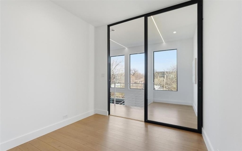 3633 Thedford Avenue, Dallas, TX 75209, 2 Bedrooms Bedrooms, ,2 BathroomsBathrooms,Residential,For Sale,3633 Thedford Avenue,0,21196319