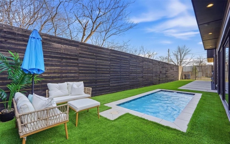 3633 Thedford Avenue, Dallas, TX 75209, 2 Bedrooms Bedrooms, ,2 BathroomsBathrooms,Residential,For Sale,3633 Thedford Avenue,0,21196319