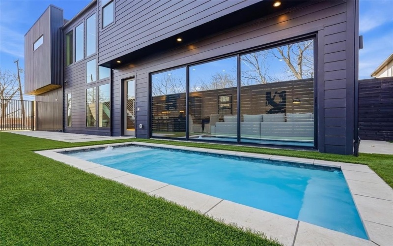 3633 Thedford Avenue, Dallas, TX 75209, 2 Bedrooms Bedrooms, ,2 BathroomsBathrooms,Residential,For Sale,3633 Thedford Avenue,0,21196319