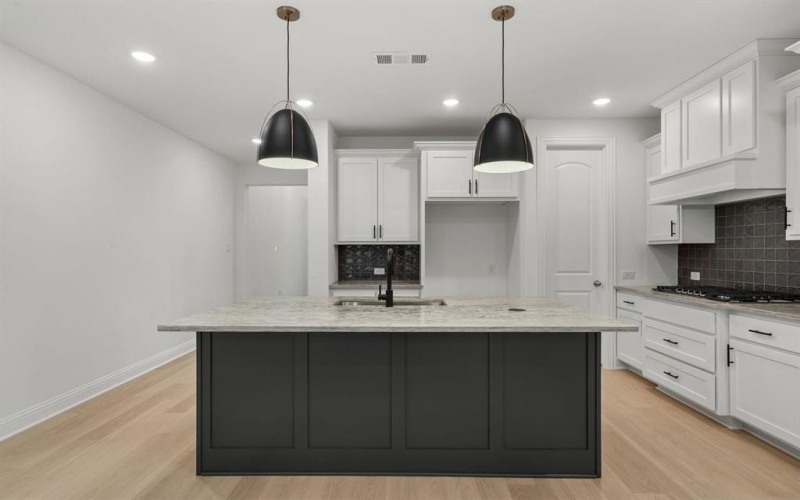 624 Dublin Drive, Celina, TX 75009, 4 Bedrooms Bedrooms, ,3 BathroomsBathrooms,Residential,For Sale,624 Dublin Drive,0,21196441