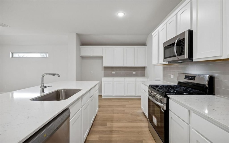 428 Hundred Acre Drive, Waxahachie, TX 75165, 3 Habitaciones Habitaciones , ,2 BañosBaños,Residential,En Venta,428 Hundred Acre Drive,0,21196569