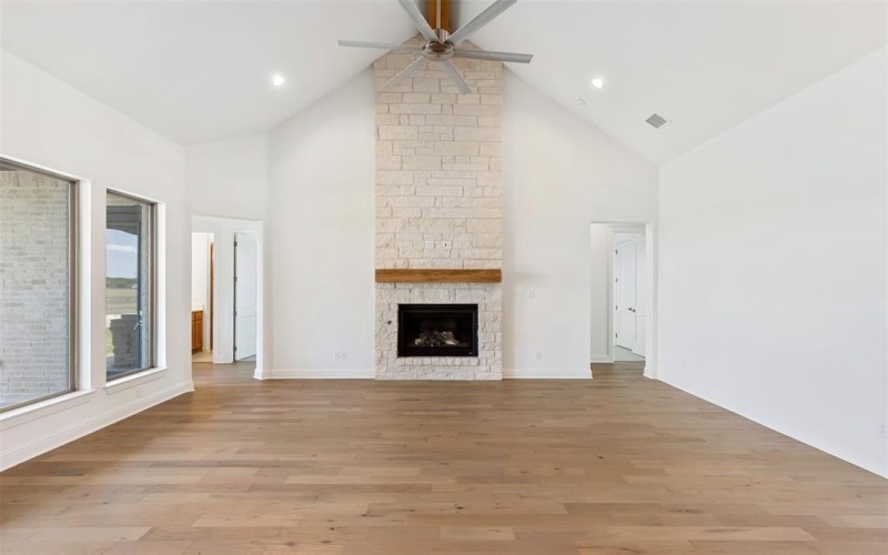 151 Ava Rose Lane, Waxahachie, TX 75167, 4 Habitaciones Habitaciones , ,3 BañosBaños,Residential,En Venta,151 Ava Rose Lane,0,21196882