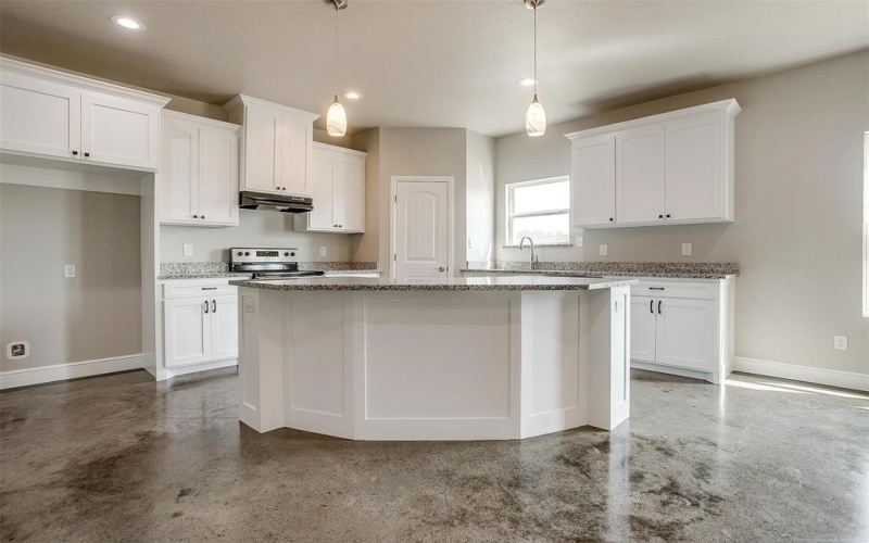 30 Frost LN, Mineral Wells, TX 76067, 16 Bedrooms Bedrooms, ,8 BathroomsBathrooms,Residential Multi Family,For Sale,30 Frost LN,20679877