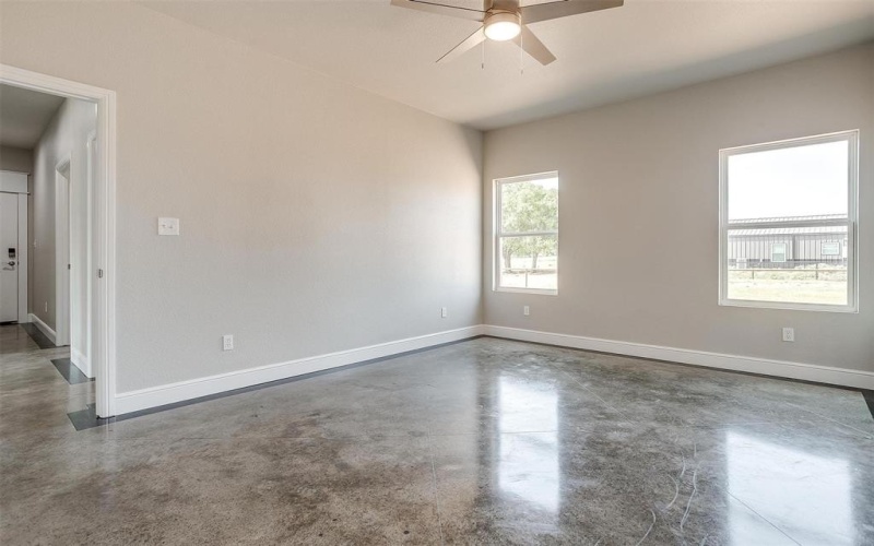30 Frost LN, Mineral Wells, TX 76067, 16 Bedrooms Bedrooms, ,8 BathroomsBathrooms,Residential Multi Family,For Sale,30 Frost LN,20679877