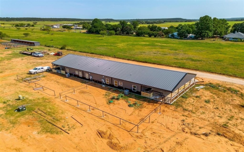 30 Frost LN, Mineral Wells, TX 76067, 16 Bedrooms Bedrooms, ,8 BathroomsBathrooms,Residential Multi Family,For Sale,30 Frost LN,20679877