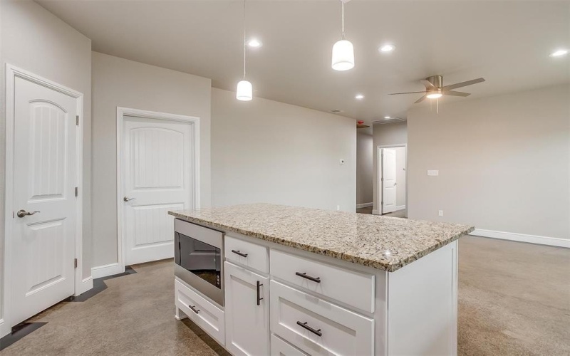 30 Frost LN, Mineral Wells, TX 76067, 16 Bedrooms Bedrooms, ,8 BathroomsBathrooms,Residential Multi Family,For Sale,30 Frost LN,20679877