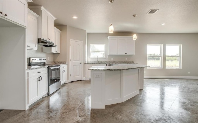 30 Frost LN, Mineral Wells, TX 76067, 16 Bedrooms Bedrooms, ,8 BathroomsBathrooms,Residential Multi Family,For Sale,30 Frost LN,20679877