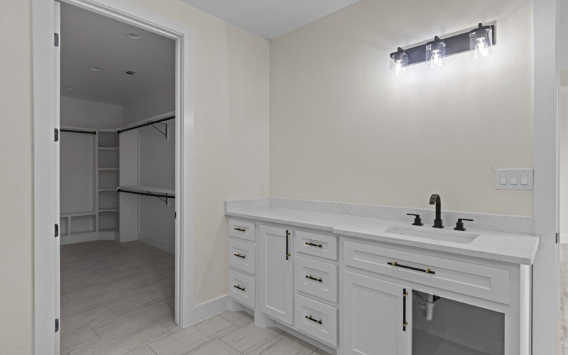 10535 W April, Odessa, TX 79764, 4 Bedrooms Bedrooms, ,3 BathroomsBathrooms,Residential,For Sale,10535 W April,0,165405