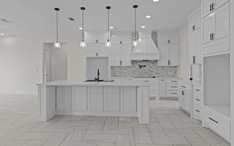 10535 W April, Odessa, TX 79764, 4 Bedrooms Bedrooms, ,3 BathroomsBathrooms,Residential,For Sale,10535 W April,0,165405