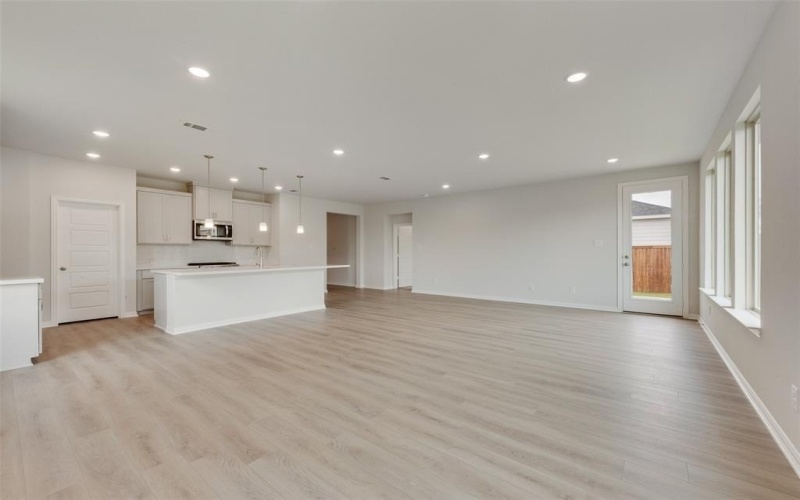 525 Marcus Lane, Crowley, TX 76036, 3 Habitaciones Habitaciones , ,2 BañosBaños,Residential,En Venta,525 Marcus Lane,0,21195871