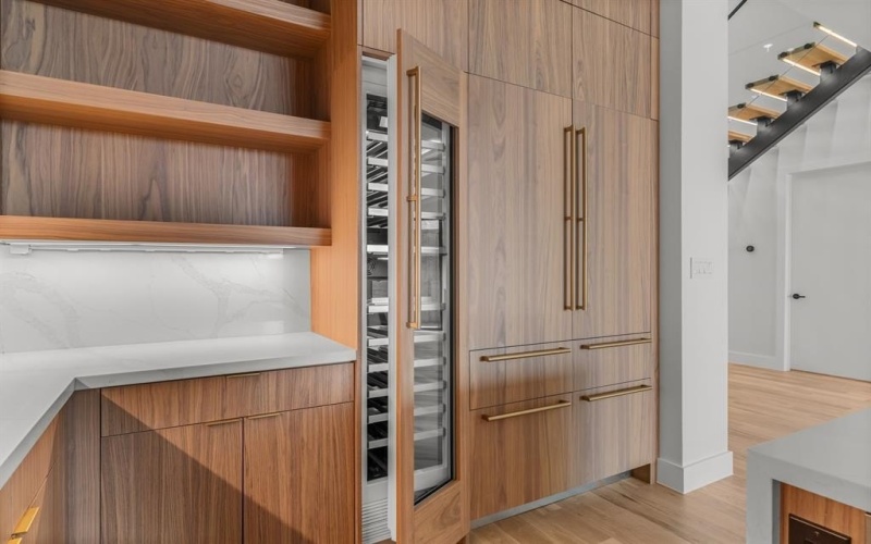 6231 McCommas Boulevard, Dallas, TX 75214, 5 Habitaciones Habitaciones , ,6 BañosBaños,Residential,En Venta,6231 McCommas Boulevard,0,21195932