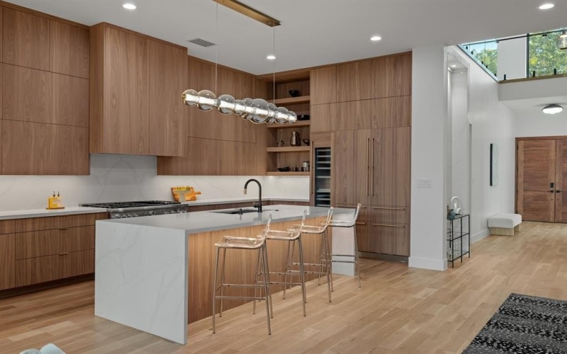 6231 McCommas Boulevard, Dallas, TX 75214, 5 Habitaciones Habitaciones , ,6 BañosBaños,Residential,En Venta,6231 McCommas Boulevard,0,21195932