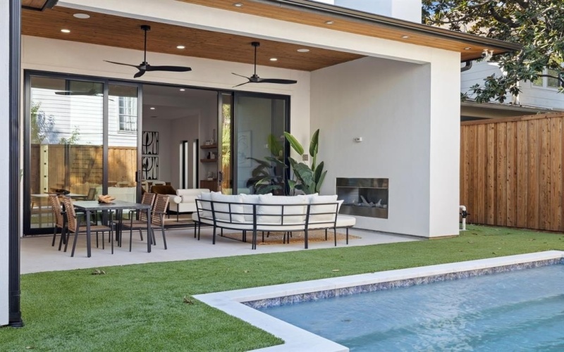 6231 McCommas Boulevard, Dallas, TX 75214, 5 Habitaciones Habitaciones , ,6 BañosBaños,Residential,En Venta,6231 McCommas Boulevard,0,21195932