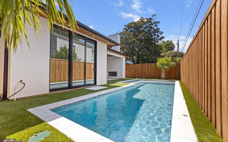 6231 McCommas Boulevard, Dallas, TX 75214, 5 Habitaciones Habitaciones , ,6 BañosBaños,Residential,En Venta,6231 McCommas Boulevard,0,21195932