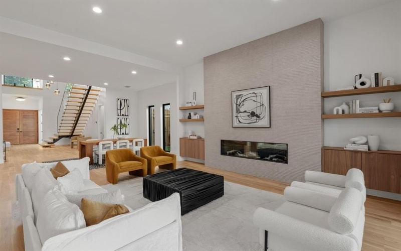 6231 McCommas Boulevard, Dallas, TX 75214, 5 Habitaciones Habitaciones , ,6 BañosBaños,Residential,En Venta,6231 McCommas Boulevard,0,21195932