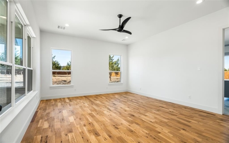 6271 Mcchesney Drive, Midlothian, TX 76065, 4 Bedrooms Bedrooms, ,3 BathroomsBathrooms,Residential,For Sale,6271 Mcchesney Drive,0,21195986