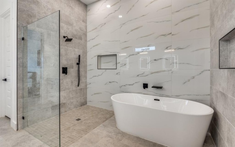 2802 Guymon Street, Dallas, TX 75212, 4 Habitaciones Habitaciones , ,3 BañosBaños,Residential,En Venta,2802 Guymon Street,0,21196099