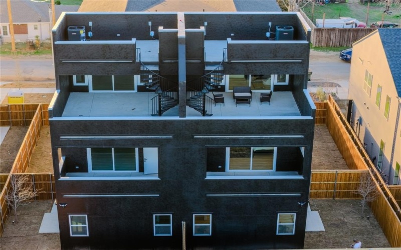 2804 Guymon Street, Dallas, TX 75212, 4 Bedrooms Bedrooms, ,3 BathroomsBathrooms,Residential,For Sale,2804 Guymon Street,0,21196192