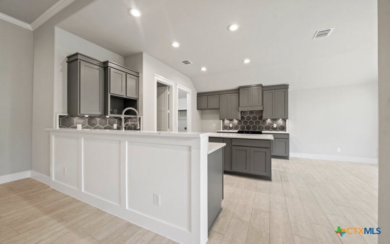 6 Sonata Circle, Wimberley, TX 78676, 3 Habitaciones Habitaciones , ,2 BañosBaños,Residential,En Venta,6 Sonata Circle,0,588983