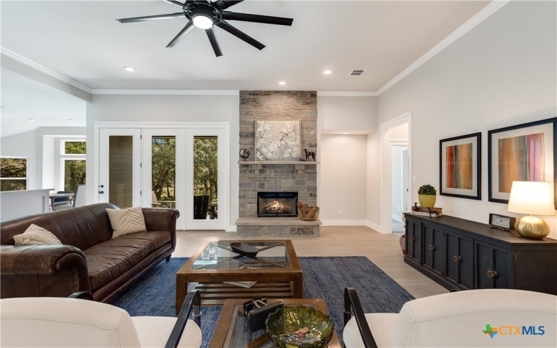 6 Sonata Circle, Wimberley, TX 78676, 3 Habitaciones Habitaciones , ,2 BañosBaños,Residential,En Venta,6 Sonata Circle,0,588983