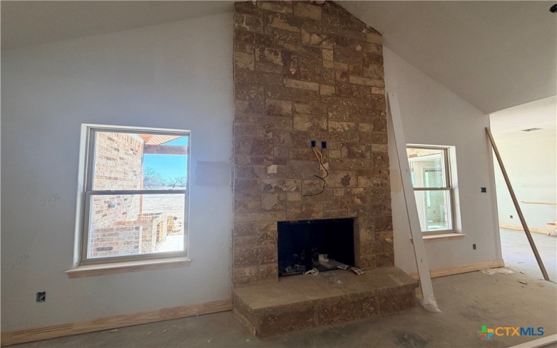 601 County Road 3152, Kempner, TX 76539, 4 Bedrooms Bedrooms, ,2 BathroomsBathrooms,Residential,For Sale,601 County Road 3152,0,605707