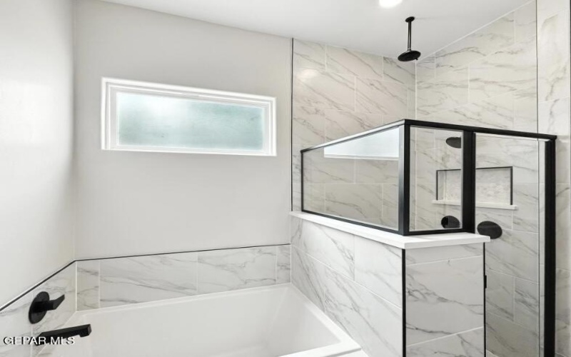 648 Paseo De La Reina Street, Horizon City, TX 79928, 4 Habitaciones Habitaciones , ,2 BañosBaños,Residential,En Venta,648 Paseo De La Reina Street,0,939320