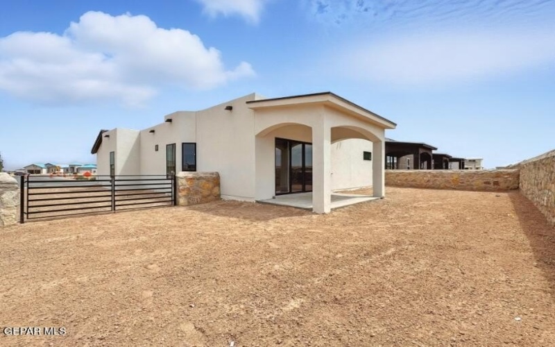 648 Paseo De La Reina Street, Horizon City, TX 79928, 4 Habitaciones Habitaciones , ,2 BañosBaños,Residential,En Venta,648 Paseo De La Reina Street,0,939320