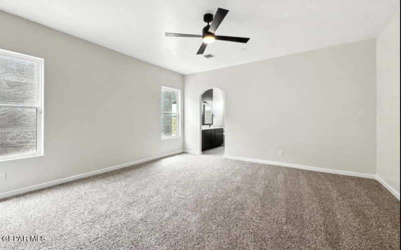 648 Paseo De La Reina Street, Horizon City, TX 79928, 4 Habitaciones Habitaciones , ,2 BañosBaños,Residential,En Venta,648 Paseo De La Reina Street,0,939320