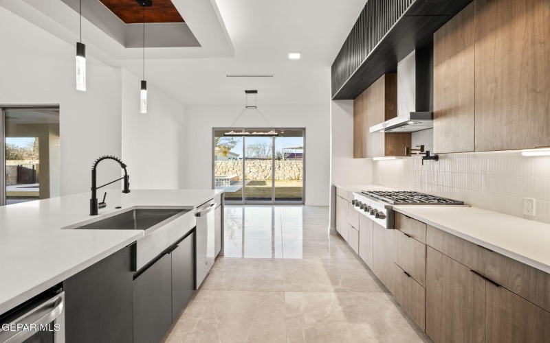 856 W Gate, El Paso, TX 79932, 4 Bedrooms Bedrooms, ,5 BathroomsBathrooms,Residential,For Sale,856 W Gate,0,939344