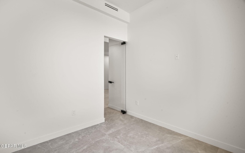 856 W Gate, El Paso, TX 79932, 4 Bedrooms Bedrooms, ,5 BathroomsBathrooms,Residential,For Sale,856 W Gate,0,939344