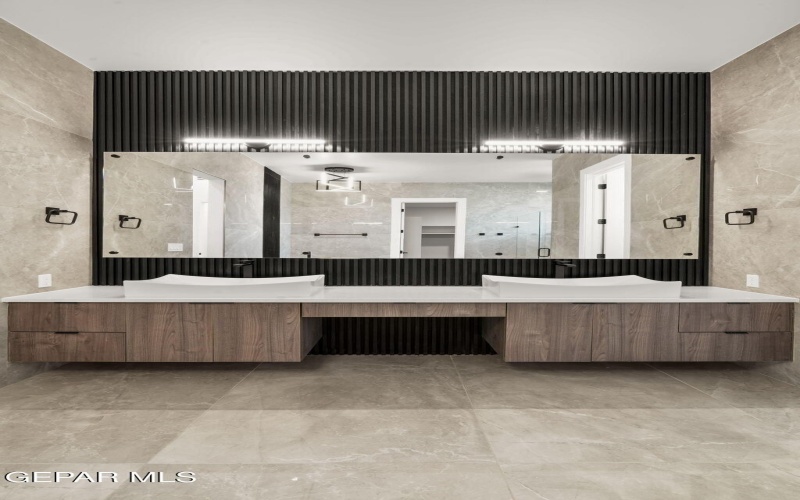 856 W Gate, El Paso, TX 79932, 4 Bedrooms Bedrooms, ,5 BathroomsBathrooms,Residential,For Sale,856 W Gate,0,939344