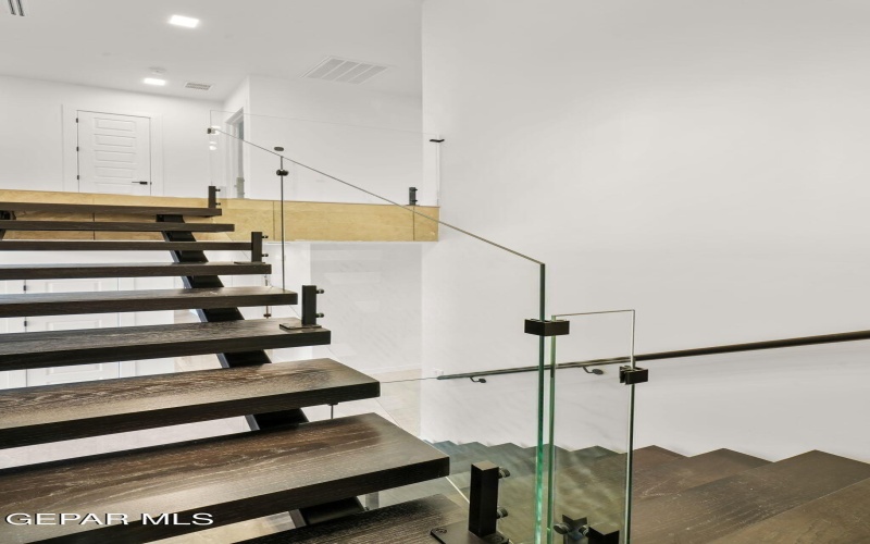 856 W Gate, El Paso, TX 79932, 4 Bedrooms Bedrooms, ,5 BathroomsBathrooms,Residential,For Sale,856 W Gate,0,939344