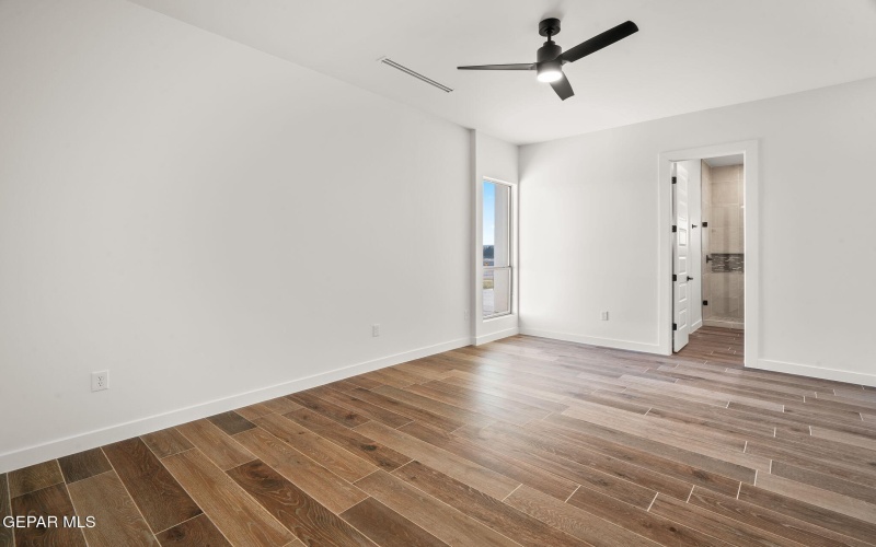 856 W Gate, El Paso, TX 79932, 4 Bedrooms Bedrooms, ,5 BathroomsBathrooms,Residential,For Sale,856 W Gate,0,939344