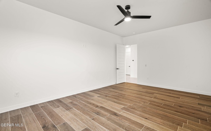 856 W Gate, El Paso, TX 79932, 4 Bedrooms Bedrooms, ,5 BathroomsBathrooms,Residential,For Sale,856 W Gate,0,939344