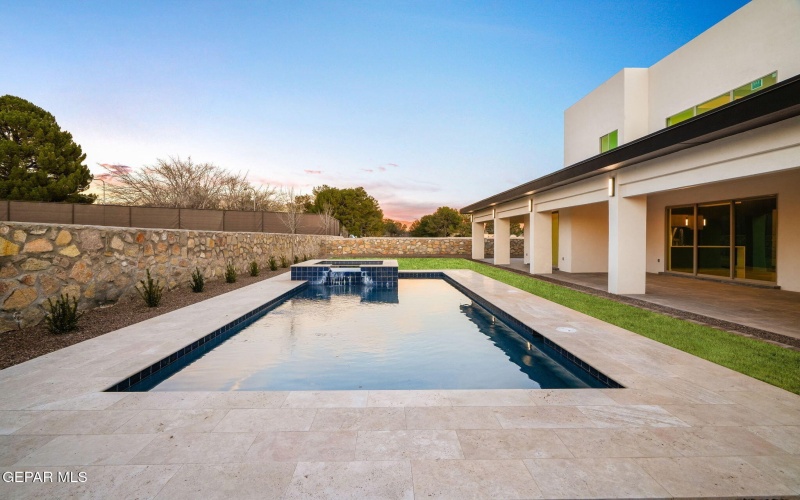 856 W Gate, El Paso, TX 79932, 4 Bedrooms Bedrooms, ,5 BathroomsBathrooms,Residential,For Sale,856 W Gate,0,939344