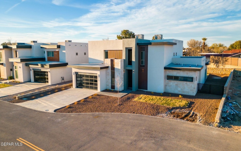 856 W Gate, El Paso, TX 79932, 4 Bedrooms Bedrooms, ,5 BathroomsBathrooms,Residential,For Sale,856 W Gate,0,939344