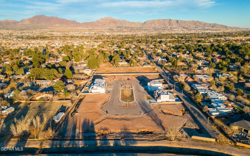 856 W Gate, El Paso, TX 79932, 4 Bedrooms Bedrooms, ,5 BathroomsBathrooms,Residential,For Sale,856 W Gate,0,939344