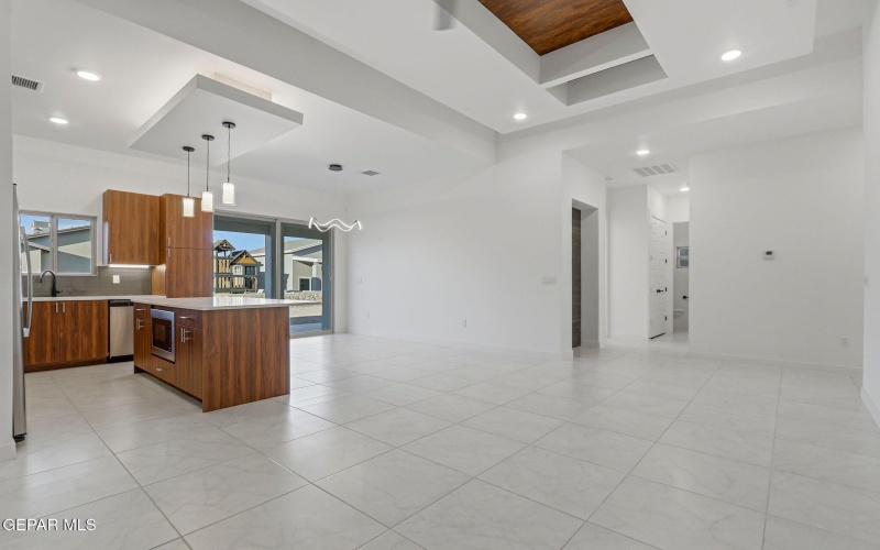 953 AQUEDUCT Avenue, El Paso, TX 79932, 3 Habitaciones Habitaciones , ,2 BañosBaños,Residential,En Venta,953 AQUEDUCT Avenue,0,939346