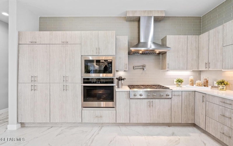 469 COUNTRY OAKS Drive, El Paso, TX 79932, 4 Habitaciones Habitaciones , ,5 BañosBaños,Residential,En Venta,469 COUNTRY OAKS Drive,0,939348