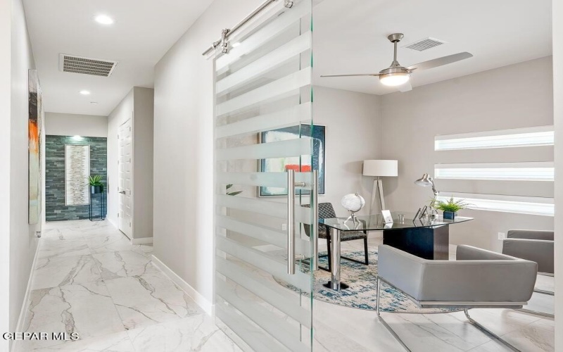 469 COUNTRY OAKS Drive, El Paso, TX 79932, 4 Habitaciones Habitaciones , ,5 BañosBaños,Residential,En Venta,469 COUNTRY OAKS Drive,0,939348