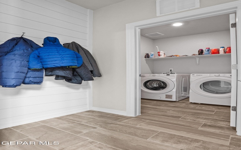 7437 Schweitz Court, El Paso, TX 79911, 4 Bedrooms Bedrooms, ,3 BathroomsBathrooms,Residential,For Sale,7437 Schweitz Court,0,939353