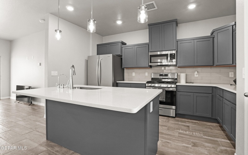 7437 Schweitz Court, El Paso, TX 79911, 4 Bedrooms Bedrooms, ,3 BathroomsBathrooms,Residential,For Sale,7437 Schweitz Court,0,939353