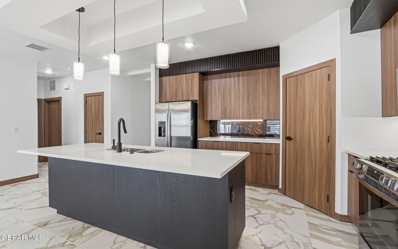 953 Ada Lane, El Paso, TX 79932, 4 Habitaciones Habitaciones , ,2 BañosBaños,Residential,En Venta,953 Ada Lane,0,939354