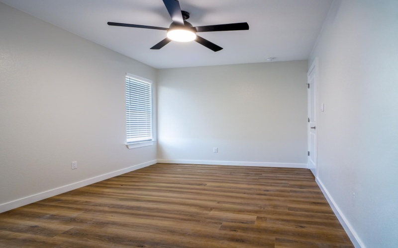 301 Cedarhill, Granite Shoals, TX 78654, 3 Bedrooms Bedrooms, ,2 BathroomsBathrooms,Residential,For Sale,301 Cedarhill,0,176783